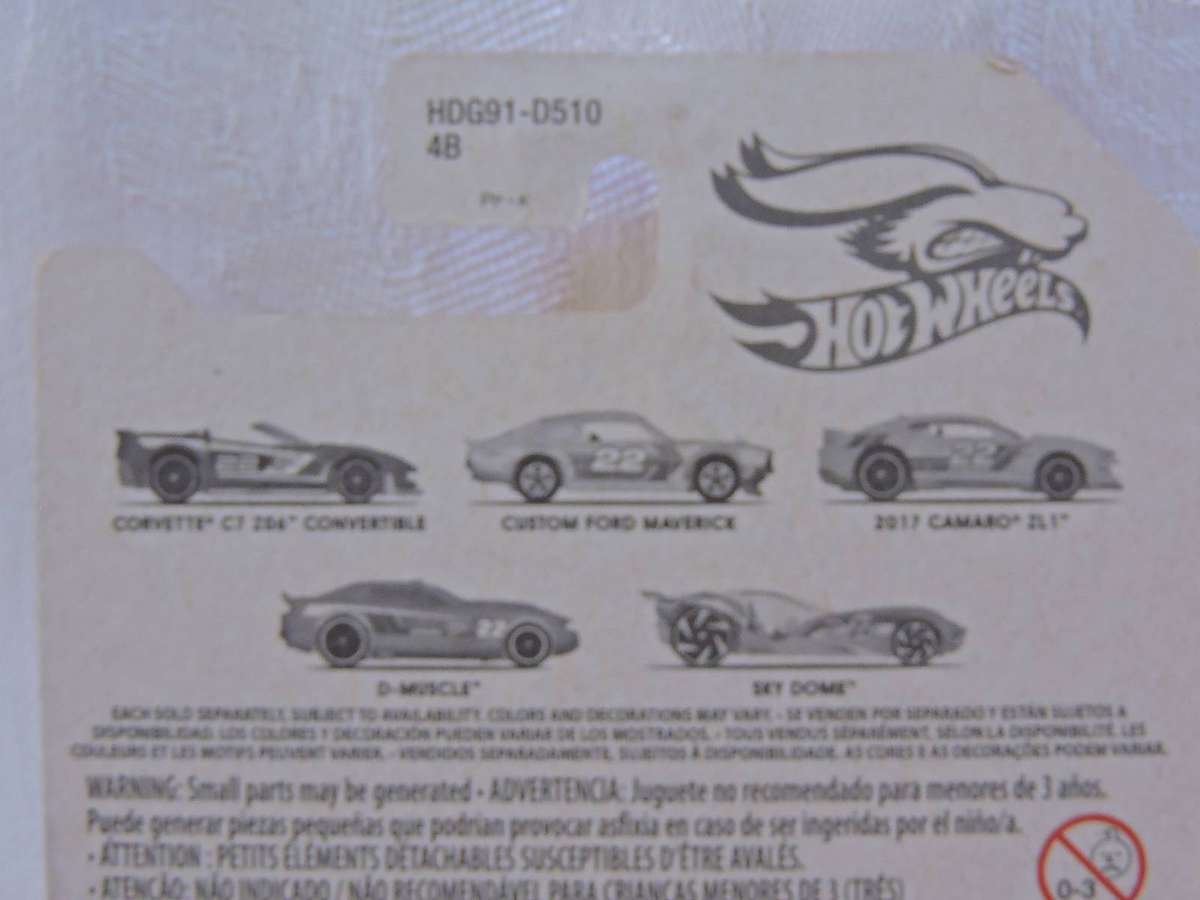 Hot wheels Custom FORD Maverick  ( Yellow #22 )  Long Card