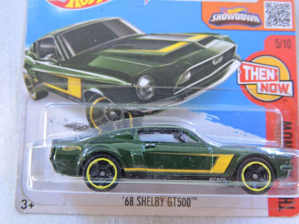 Hot wheels FORD Shelby GT 500  ( Green yellow stripe )  Like Mustang