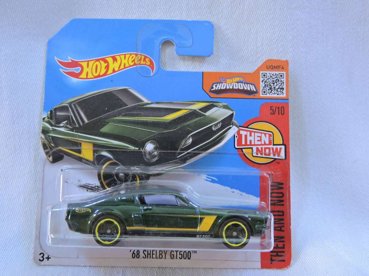 Hot wheels FORD Shelby GT 500  ( Green yellow stripe )  Like Mustang