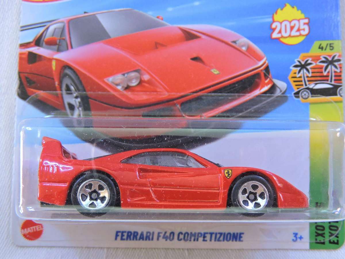 HOT WHEELS FERRARI F40 Competizione ( Red )  Supercar