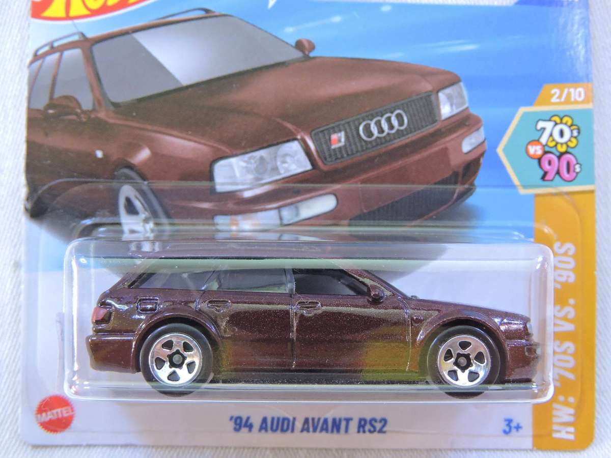 Hot Wheel AUDI Avant RS2  ( Brown )