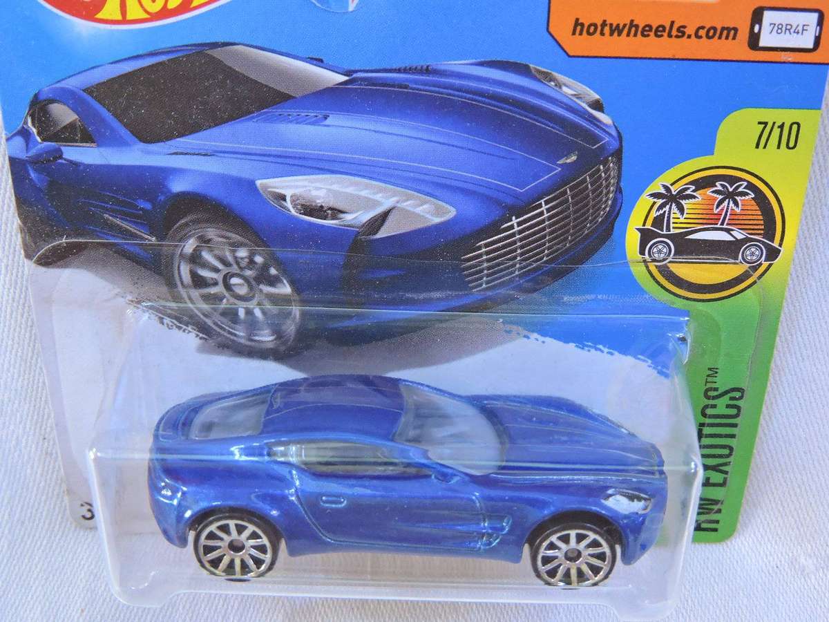 HOT WHEELS Aston Martin One-77 ( Metallic Blue )