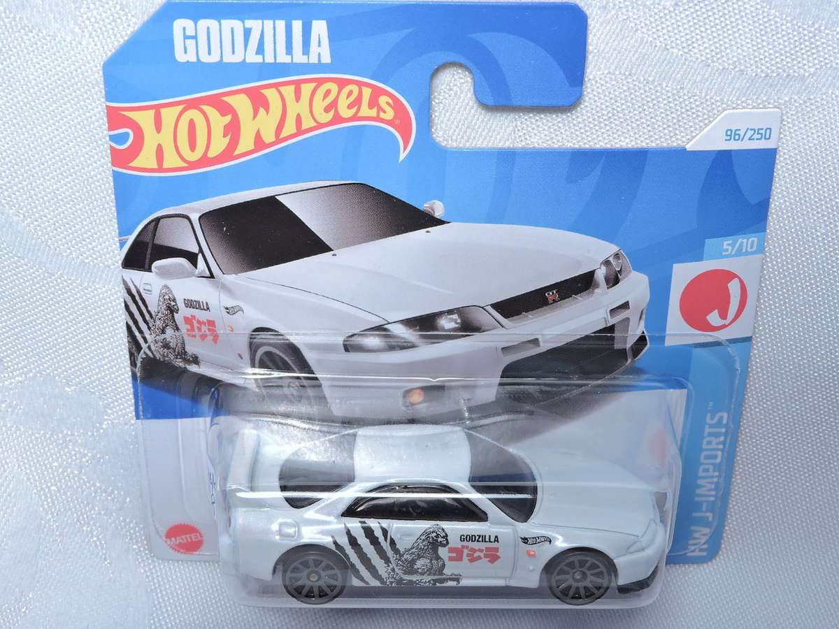 Hot Wheels NISSAN Skyline GT-R ( White Godzilla )  Short Card