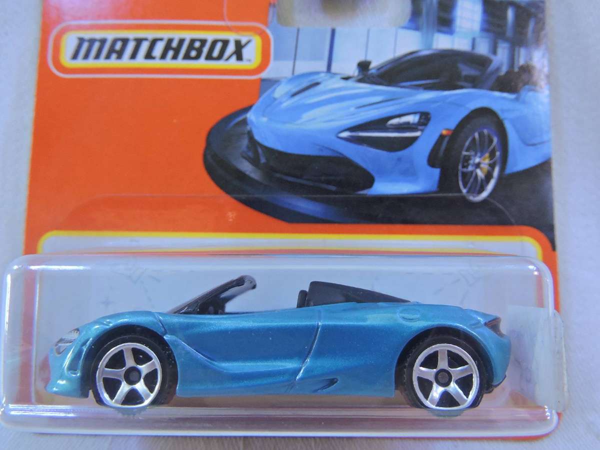 Matchbox McLAREN 720S Spider  ( Blue )  Supercar  Like Hot Wheels
