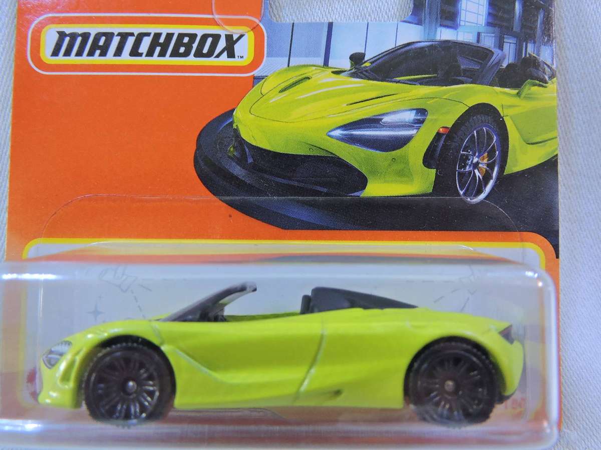 Matchbox McLAREN 720 Spider  ( Lime Green )  Supercar  Like Hot Wheels