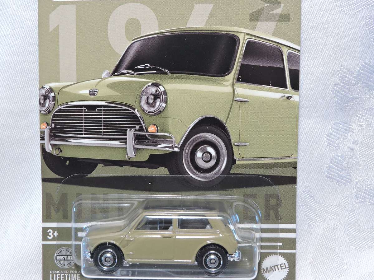 Matchbox AUSTIN MINI Cooper ( Green ) Card 1/6 Like Hot Wheels