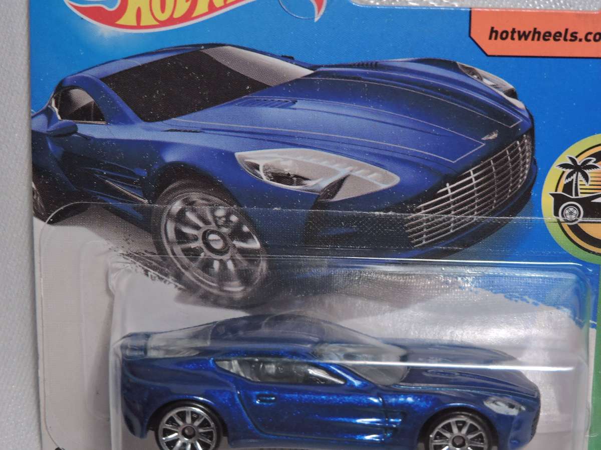 Hot Wheels ASTON MARTIN ONE-77 ( Blue )
