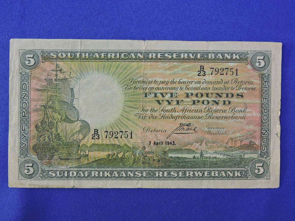 South Africa Five Pound Vyf Pond Bank Note  April 1943  J.Postmus