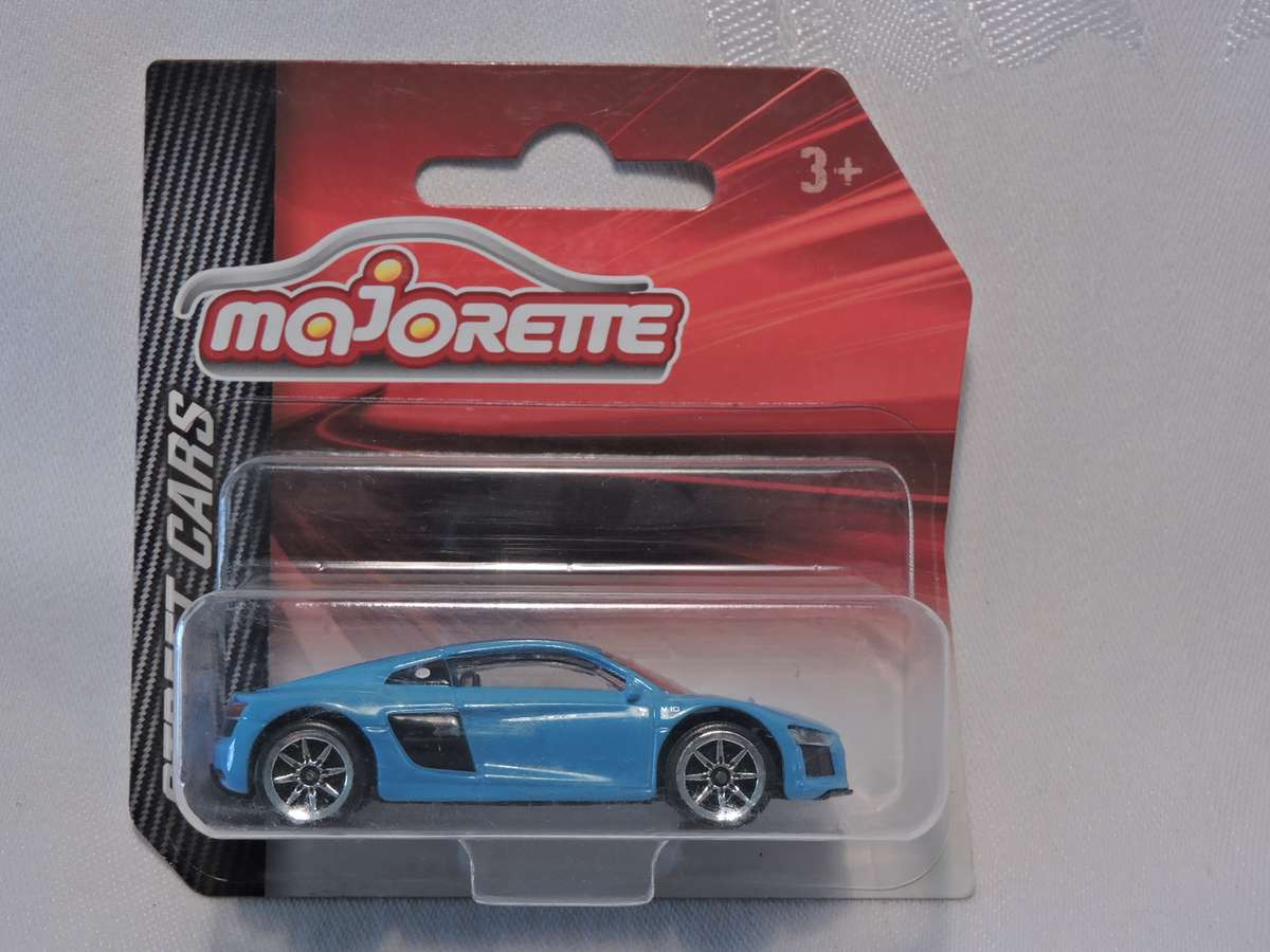 Majorette AUDI R8  ( Blue )  Like Hot Wheels