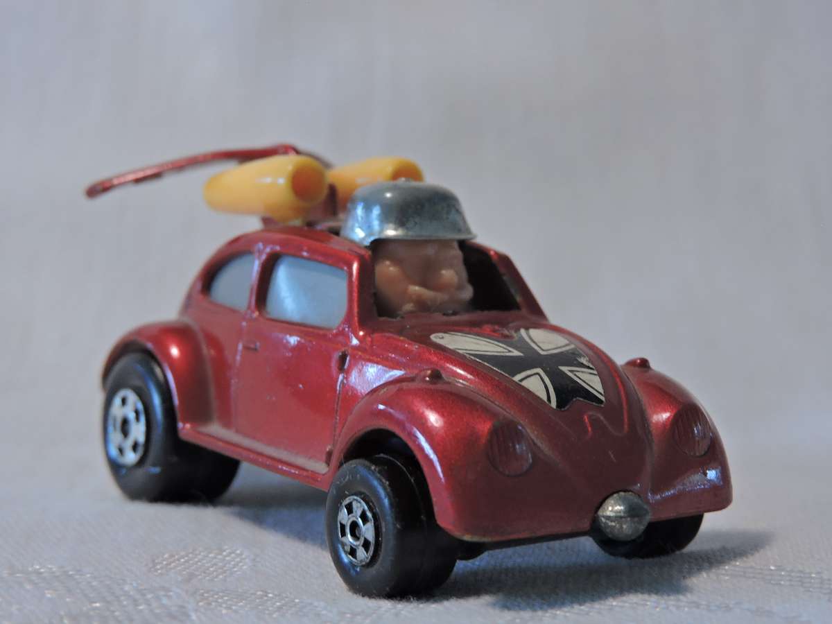 Matchbox VW VOLKSWAGEN Flying Bug  Red Barron  Superfast No.11 ( Red )  Like Hot Wheels