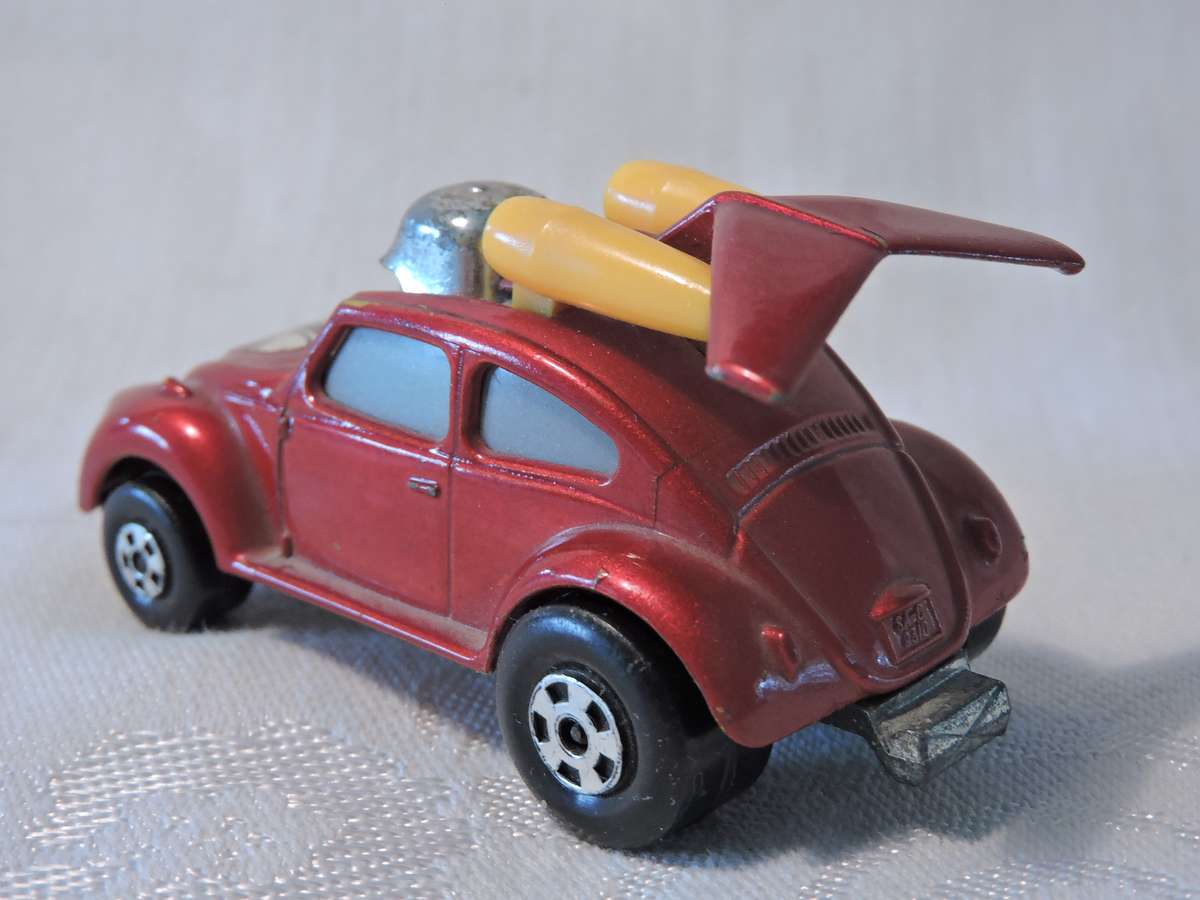 Matchbox VW VOLKSWAGEN Flying Bug  Red Barron  Superfast No.11 ( Red )  Like Hot Wheels