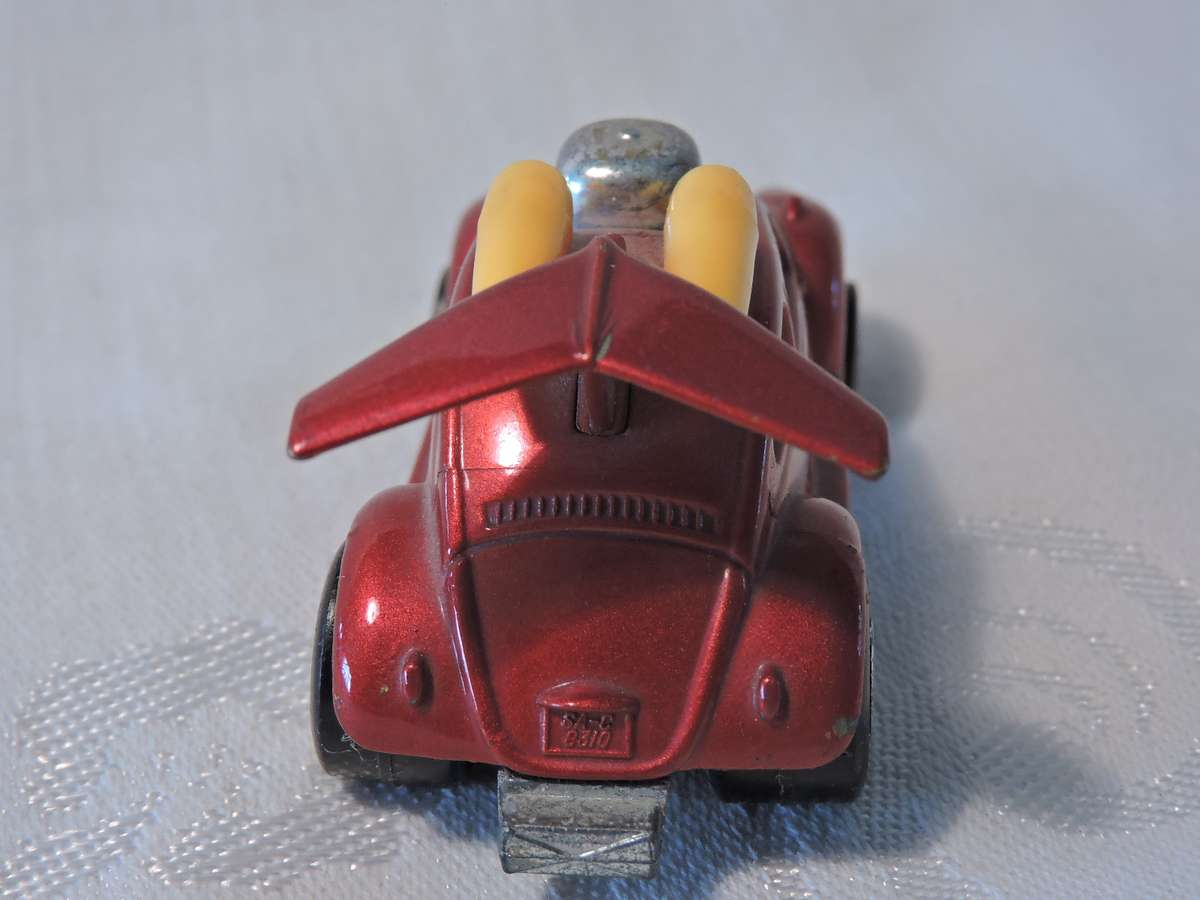 Matchbox VW VOLKSWAGEN Flying Bug  Red Barron  Superfast No.11 ( Red )  Like Hot Wheels