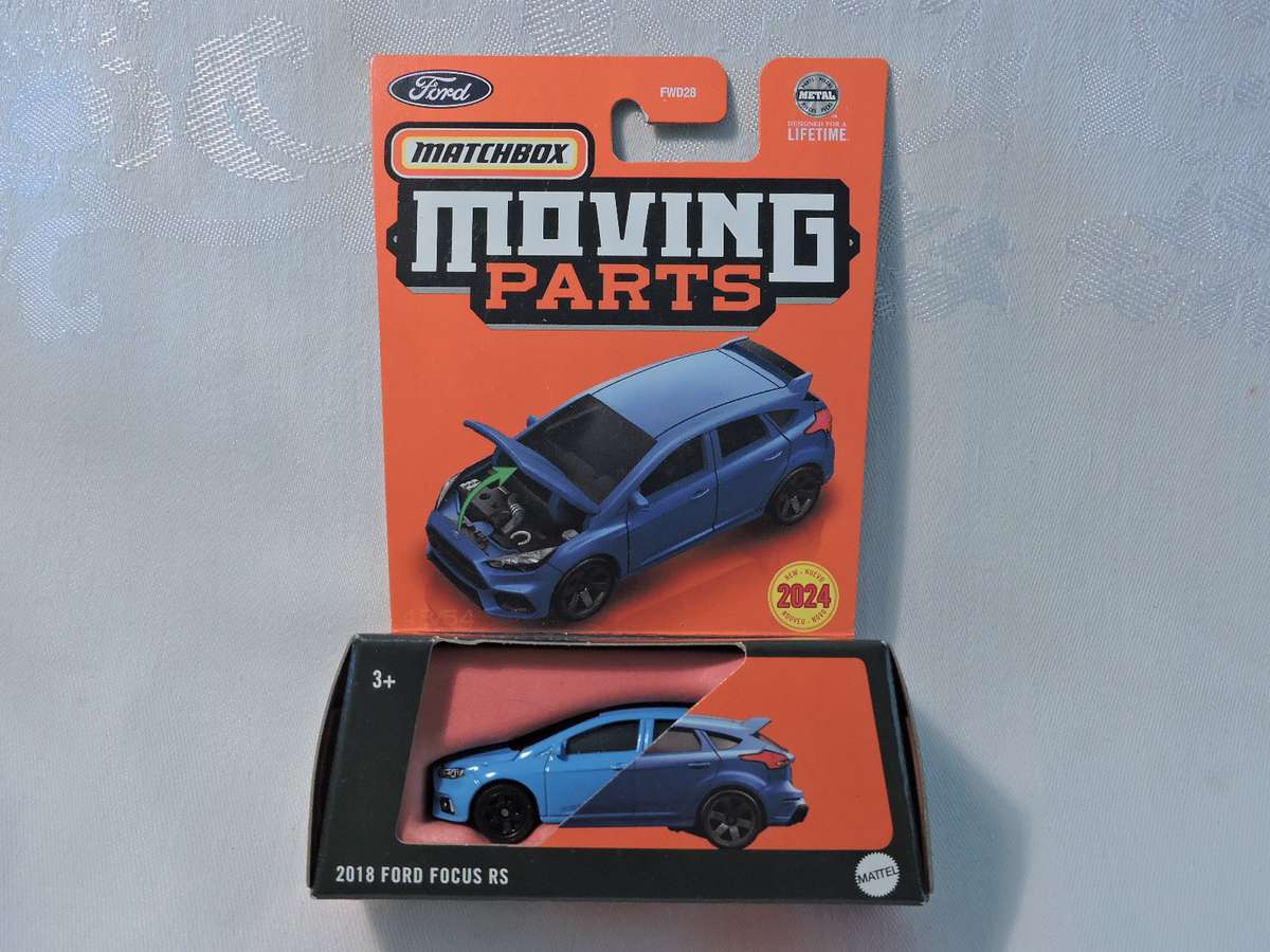 Matchbox FORD FOCUS RS  Moving Parts ( Blue )  Like Hot Wheels