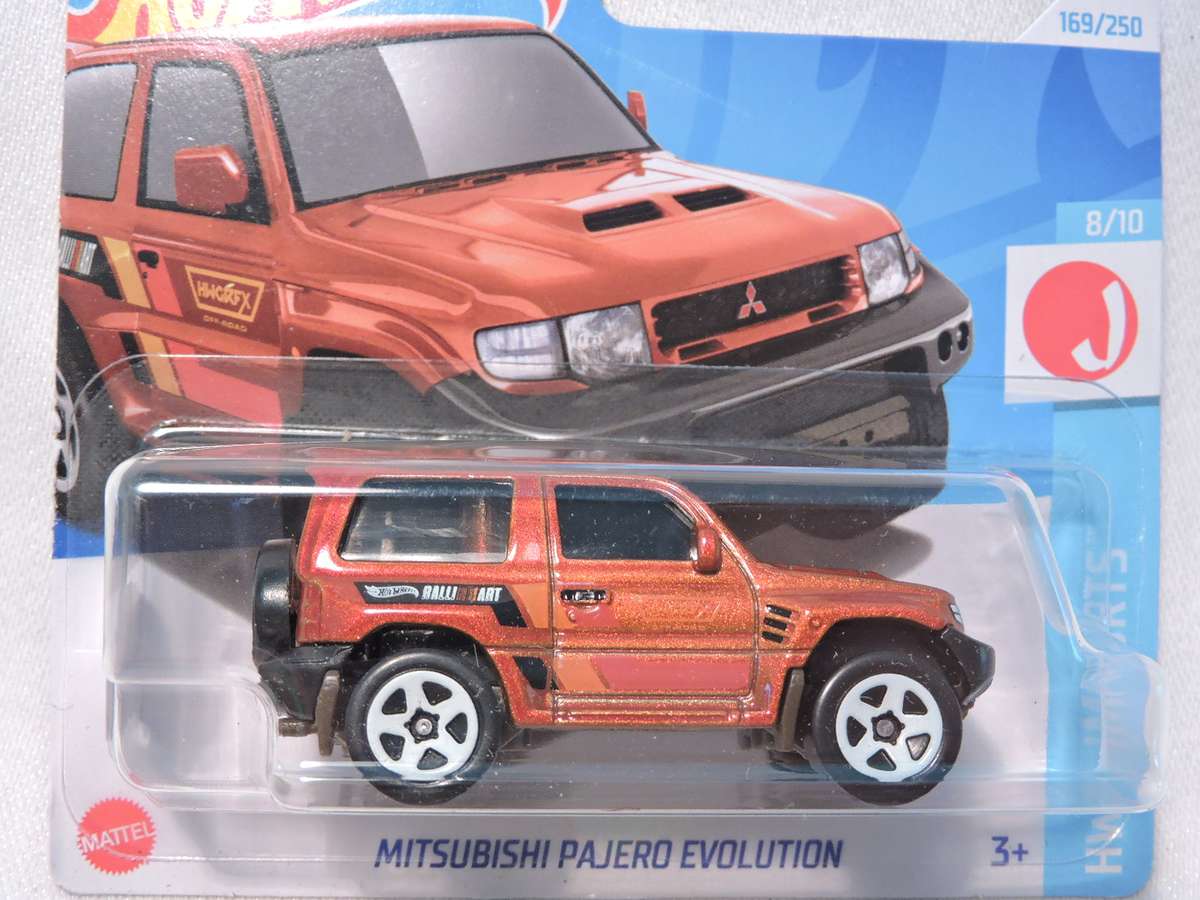 Hot Wheels MITSUBISHI PAJERO EVOLUTION ( Bronze)