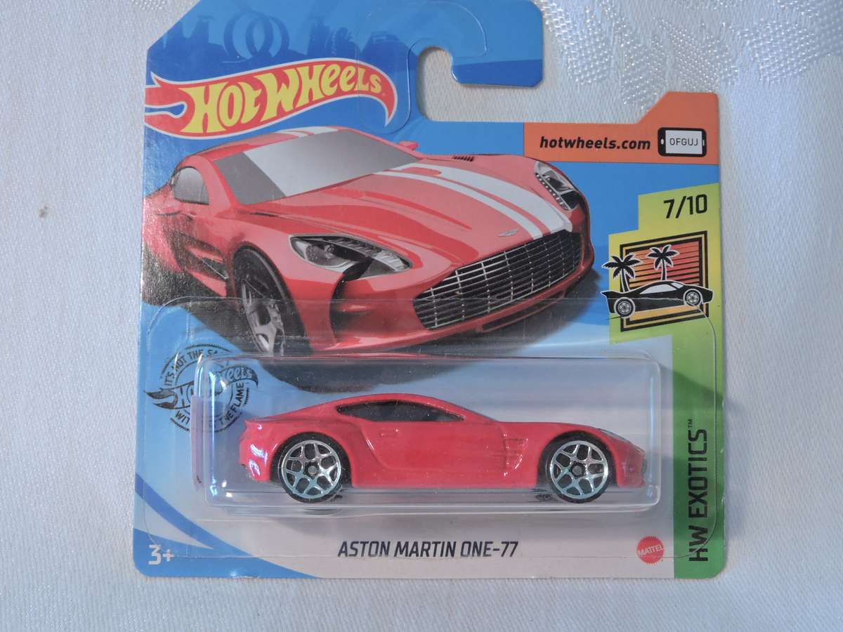 Hot Wheels ASTON MARTIN ONE-77 ( Red )