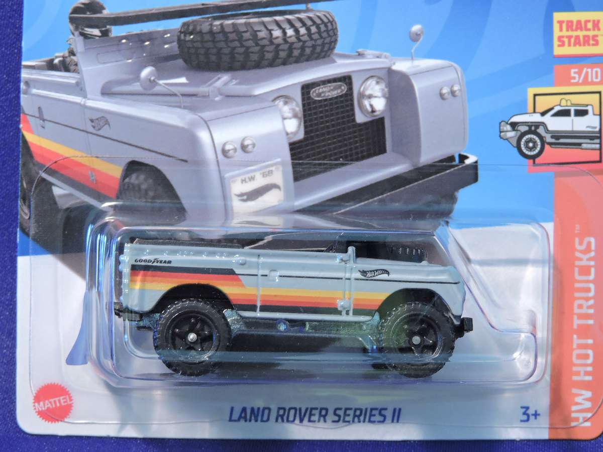 Hot Wheels LAND ROVER SERIES 11 ( SWB Surfboard )