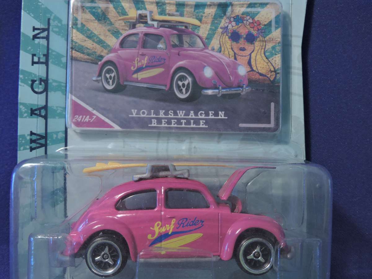 Majorette VW VOLKSWAGEN Beetle ( Pink Surf rider ) like Hot Wheels