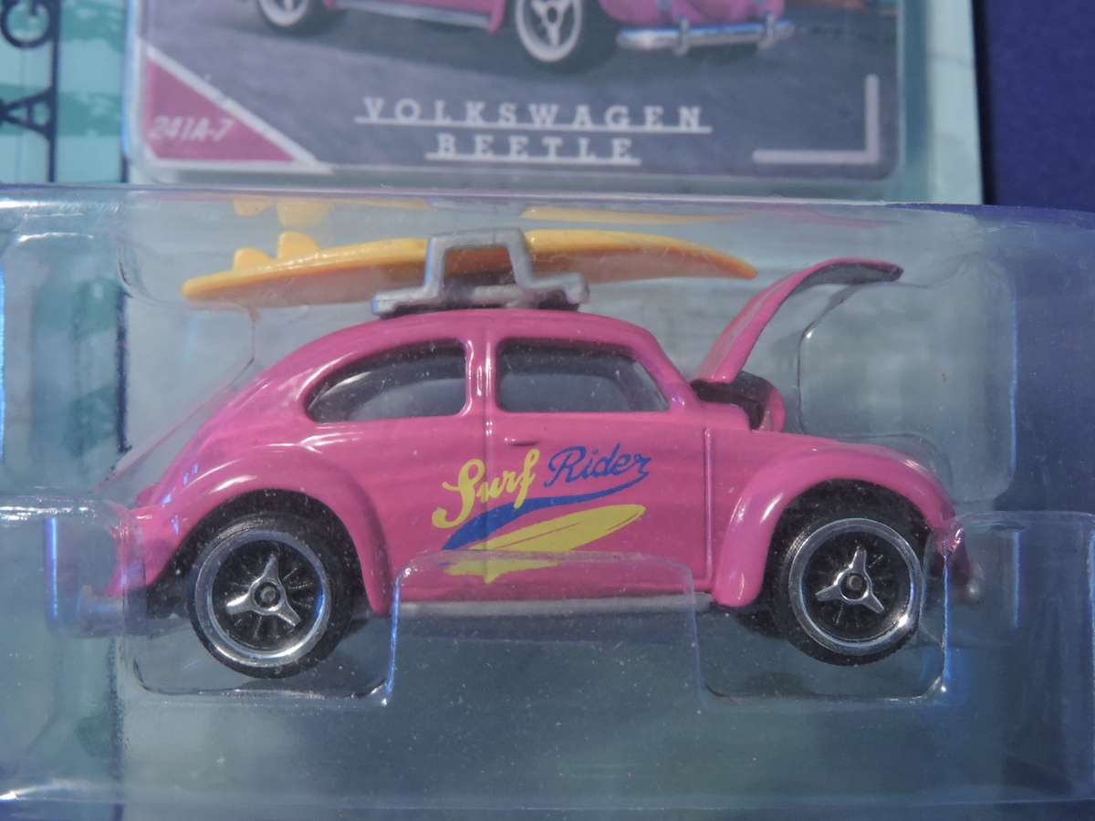 Majorette VW VOLKSWAGEN Beetle ( Pink Surf rider ) like Hot Wheels