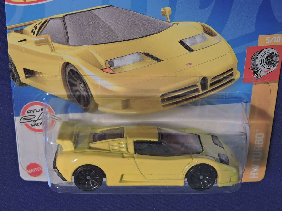 Hot Wheels BUGATTI EB110 SS  Supercar  ( Yellow )