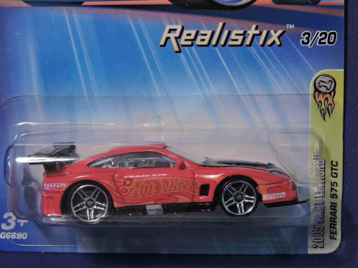 Hot Wheels FERRARI 575 GTC  ( Realistix card 3/20  Red )