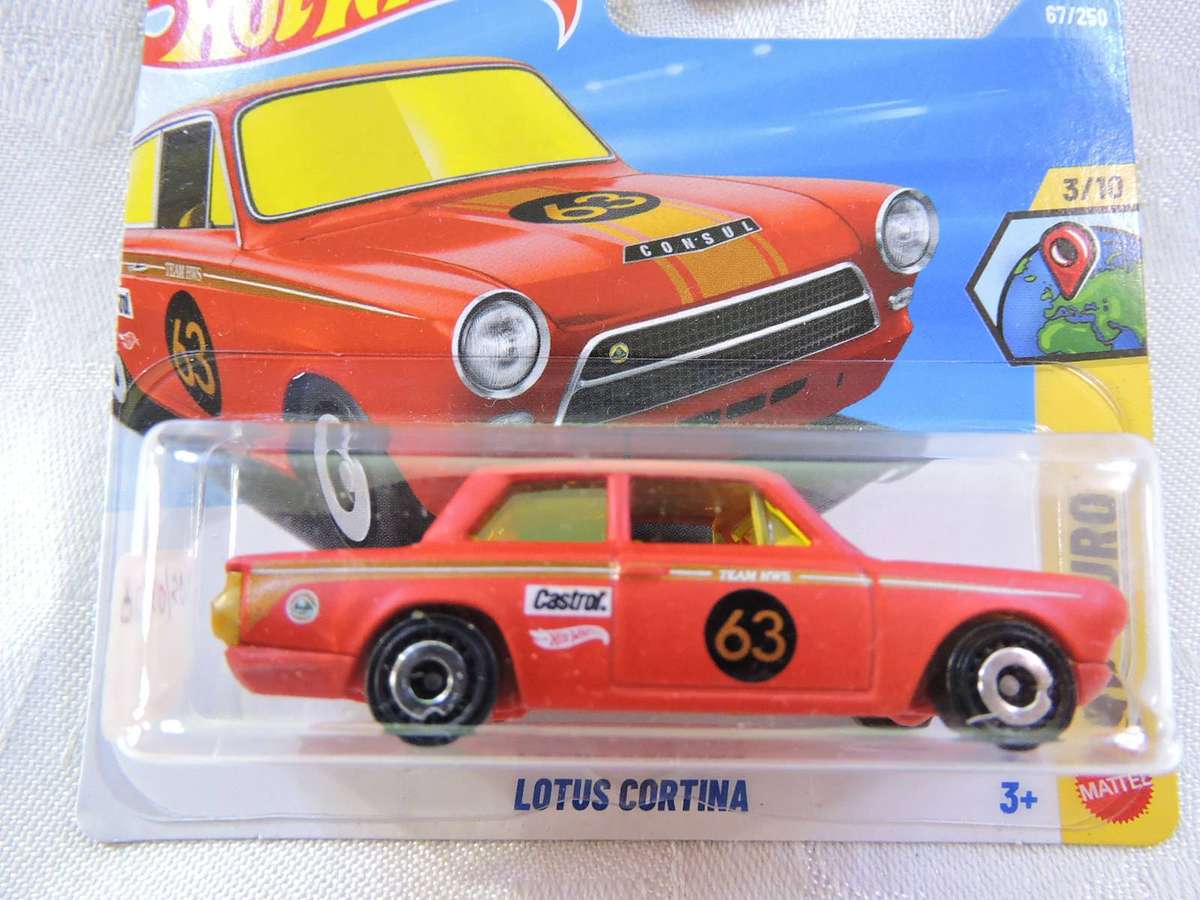 Hot Wheels LOTUS Cortina (Red #63 ) like Ford Cortina