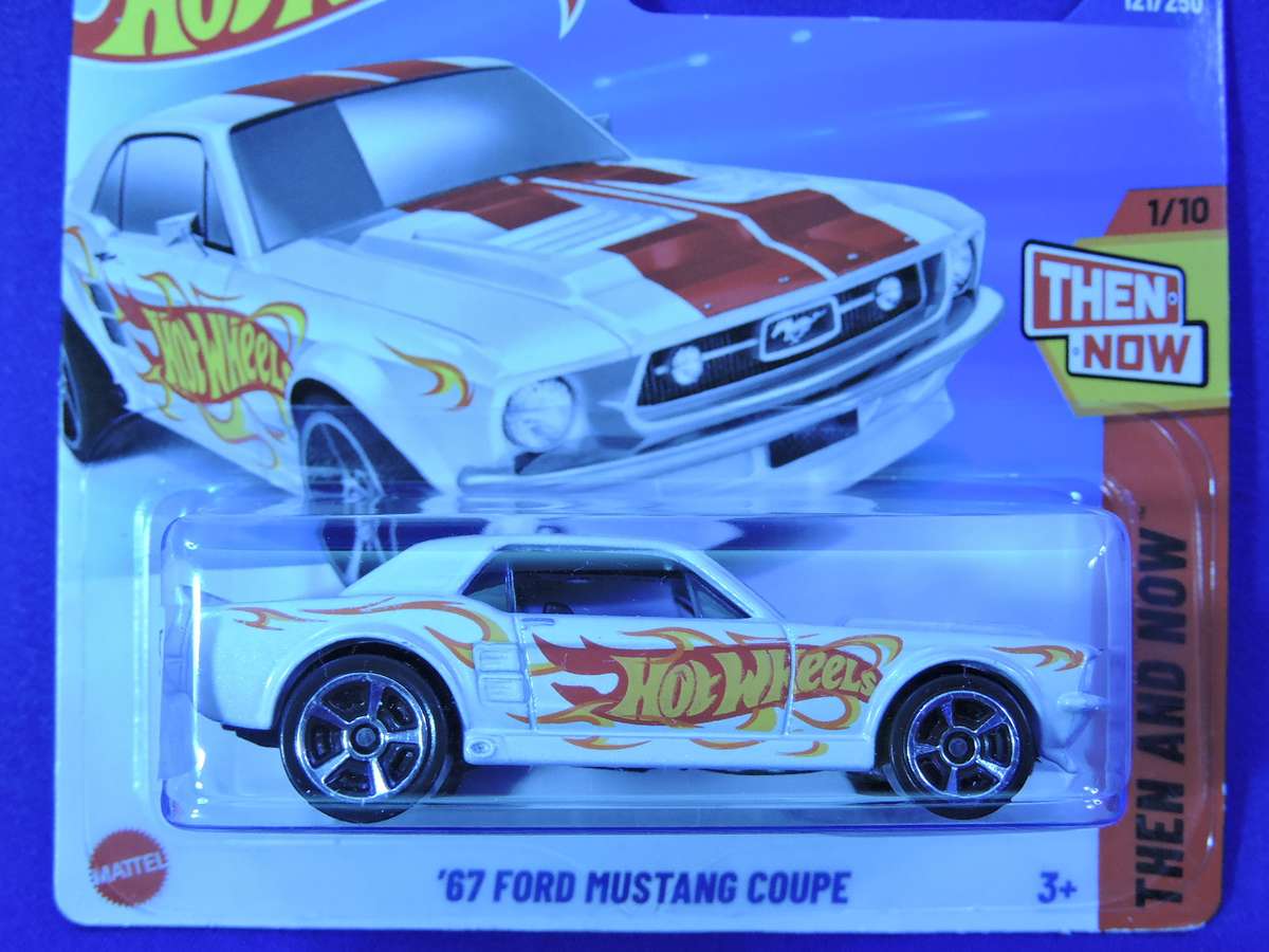 Hot Wheels FORD MUSTANG COUPE ( White with flames )