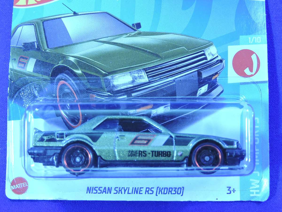Hot Wheels NISSAN SKYLINE RS ( Green #6 )