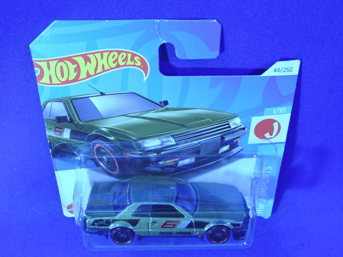 Hot Wheels NISSAN SKYLINE RS ( Green #6 )