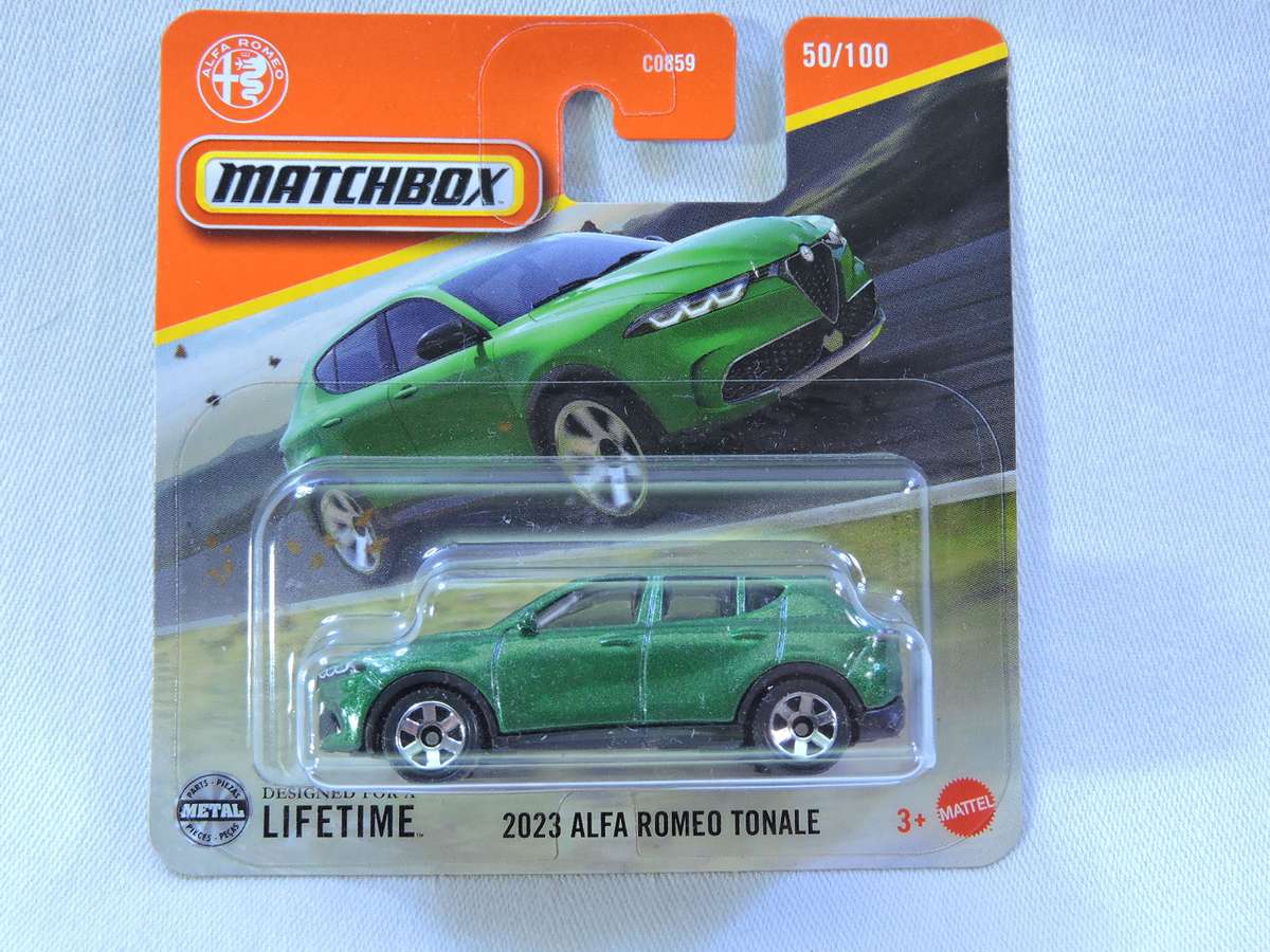 Matchbox ALFA ROMEO TONALE ( Green )  Like Hot Wheels
