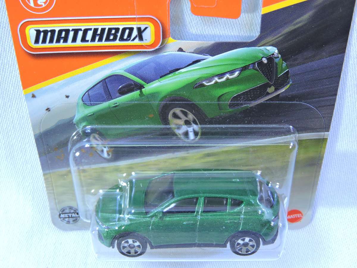 Matchbox ALFA ROMEO TONALE ( Green )  Like Hot Wheels
