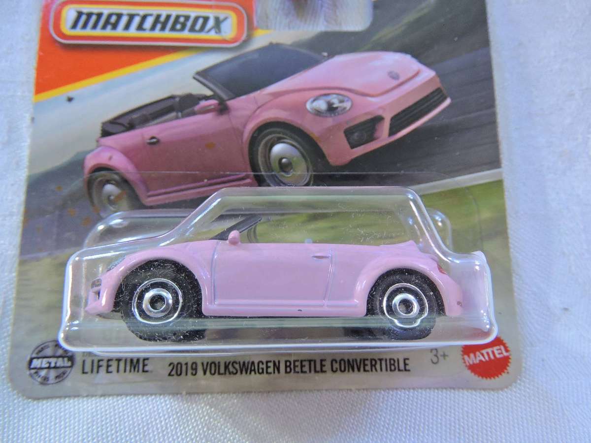 Matchbox VW VOLKSWAGEN Beetle Convertible ( Pink )  Like Hot Wheels