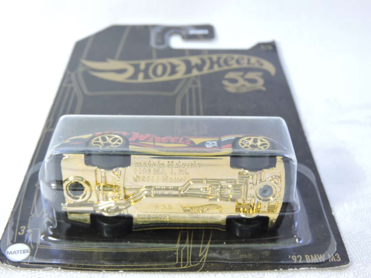 Hot Wheels BMW M3 Boxie Shape ( HW Black ) Long Card