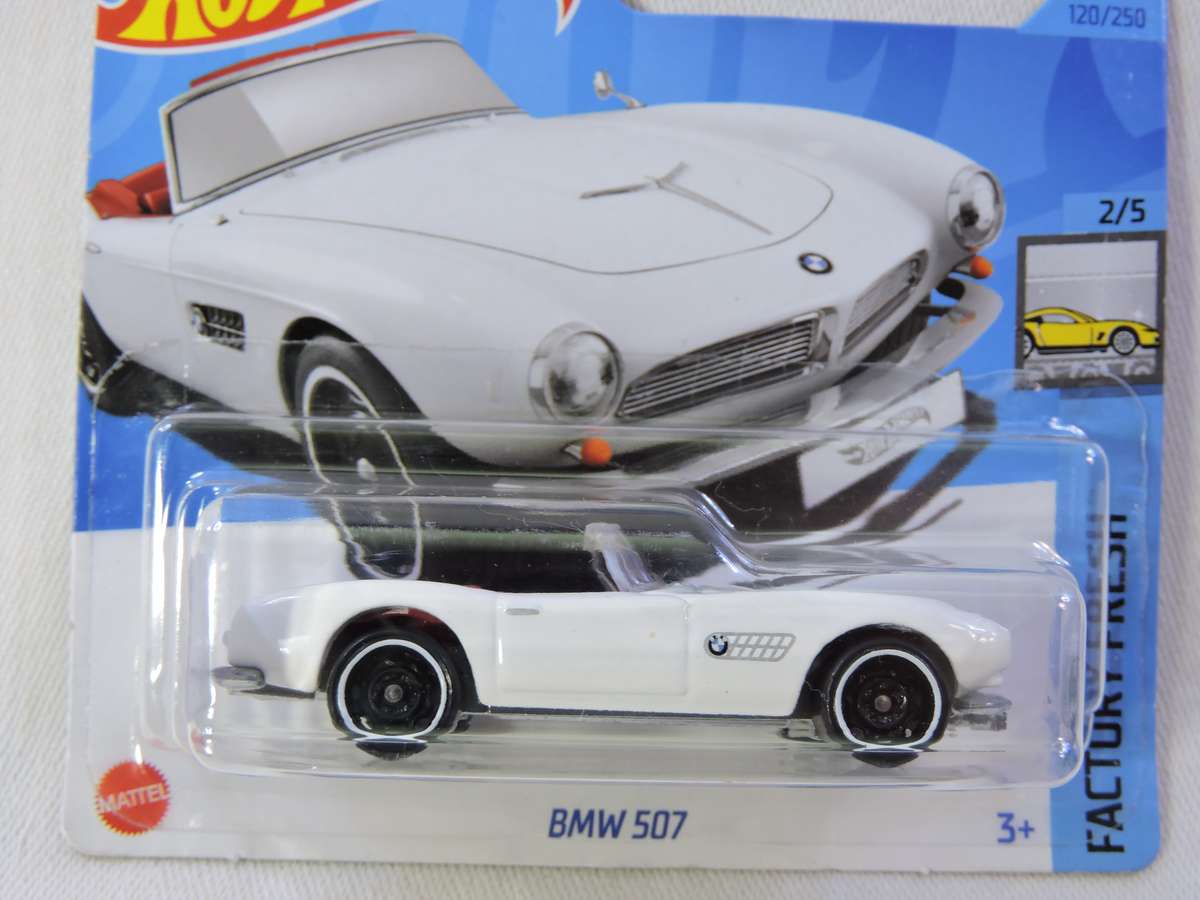Hot Wheels BMW 507  ( White )