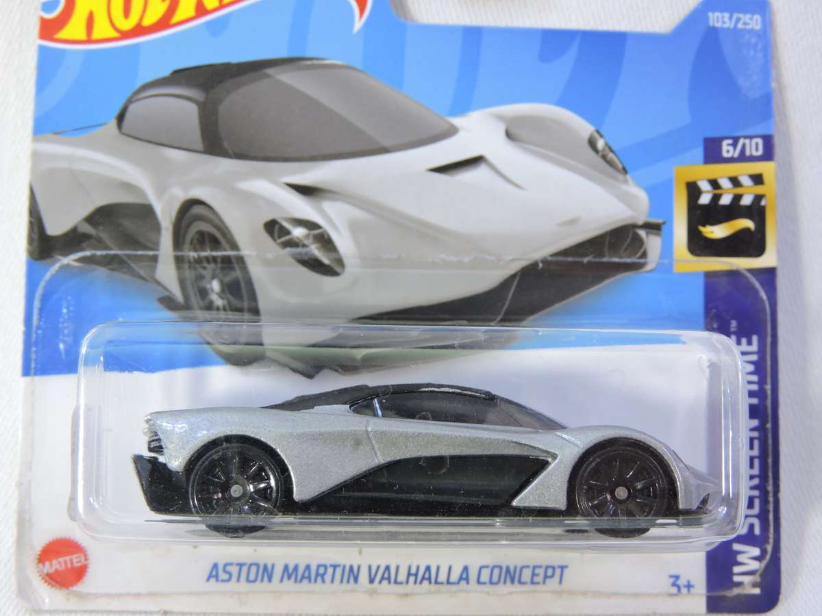 Hot Wheels ASTON MARTIN VALHALLA Concept ( Silver )