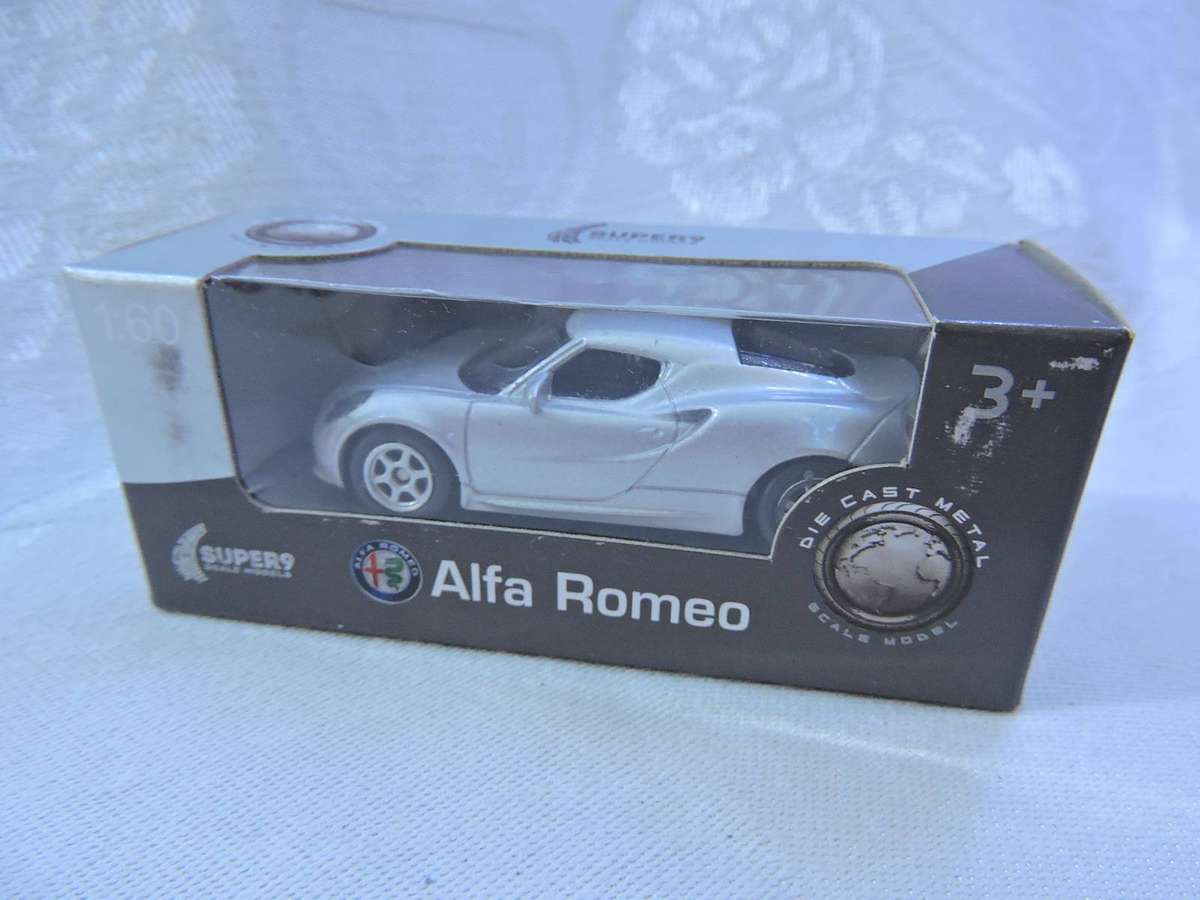Super 9 scale models ALFA ROMEO 4C  MIB ( Silver ) Mint in Box  like Hot Wheels
