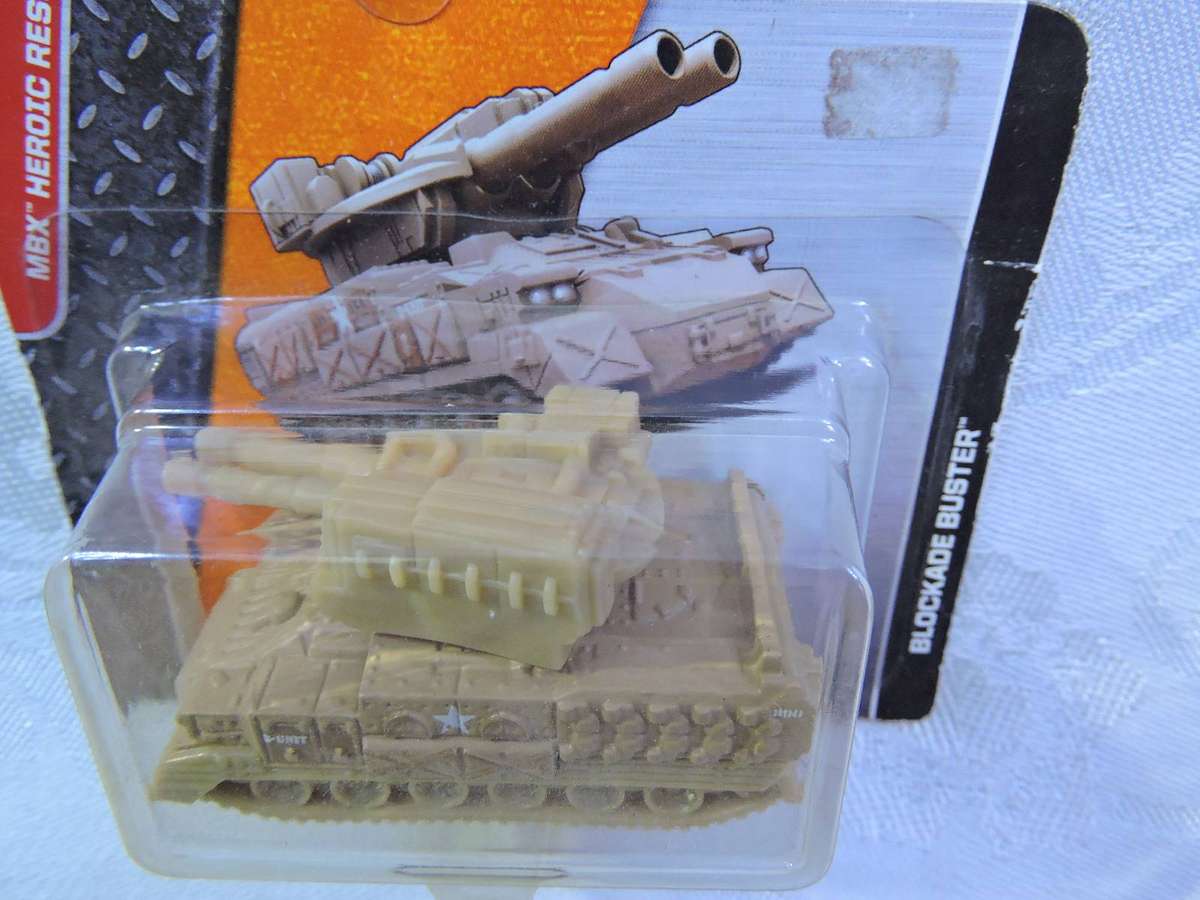 Matchbox BLOCKADE BUSTER  Military Tank  ( Tan )  like Hot Wheels