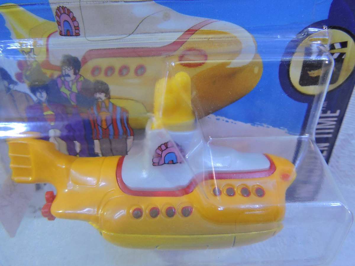 Hot Wheels The Beatles Yellow Submarine ( First version 2016 ) HW Screen Time