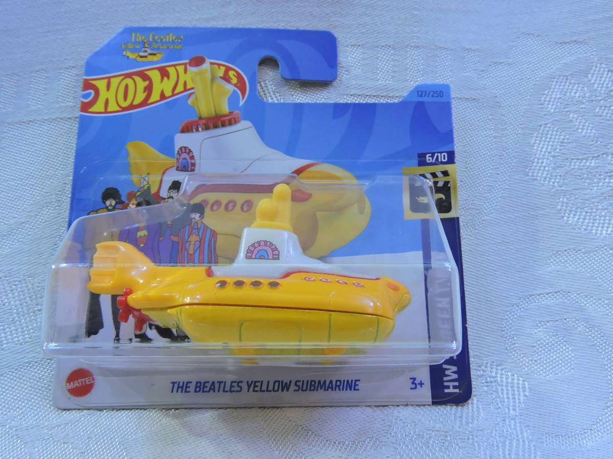 Hot Wheels The Beatles Yellow Submarine ( Second version 2023 ) HW Screen Time