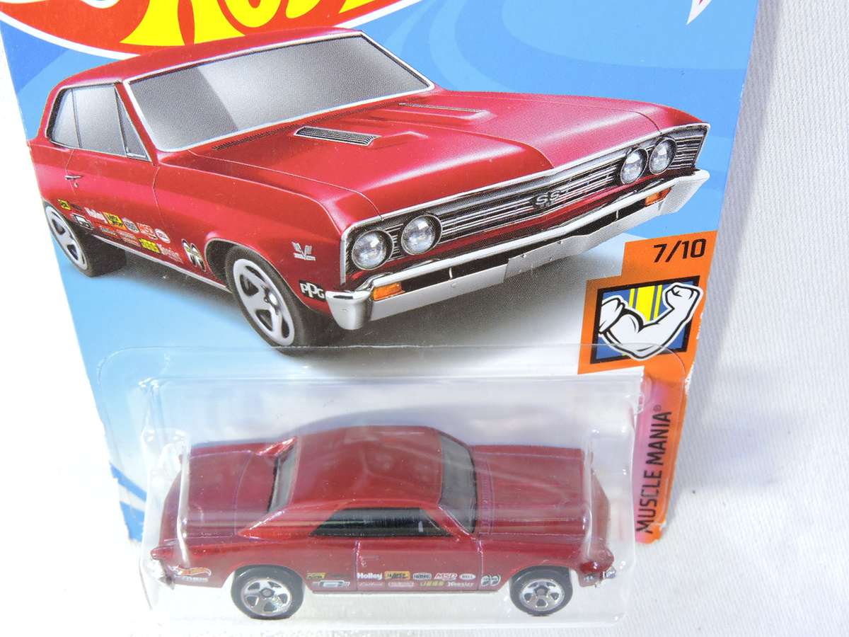 Hot Wheels CHEVY CHEVROLET Chevelle SS 396 ( Red )  Long Card
