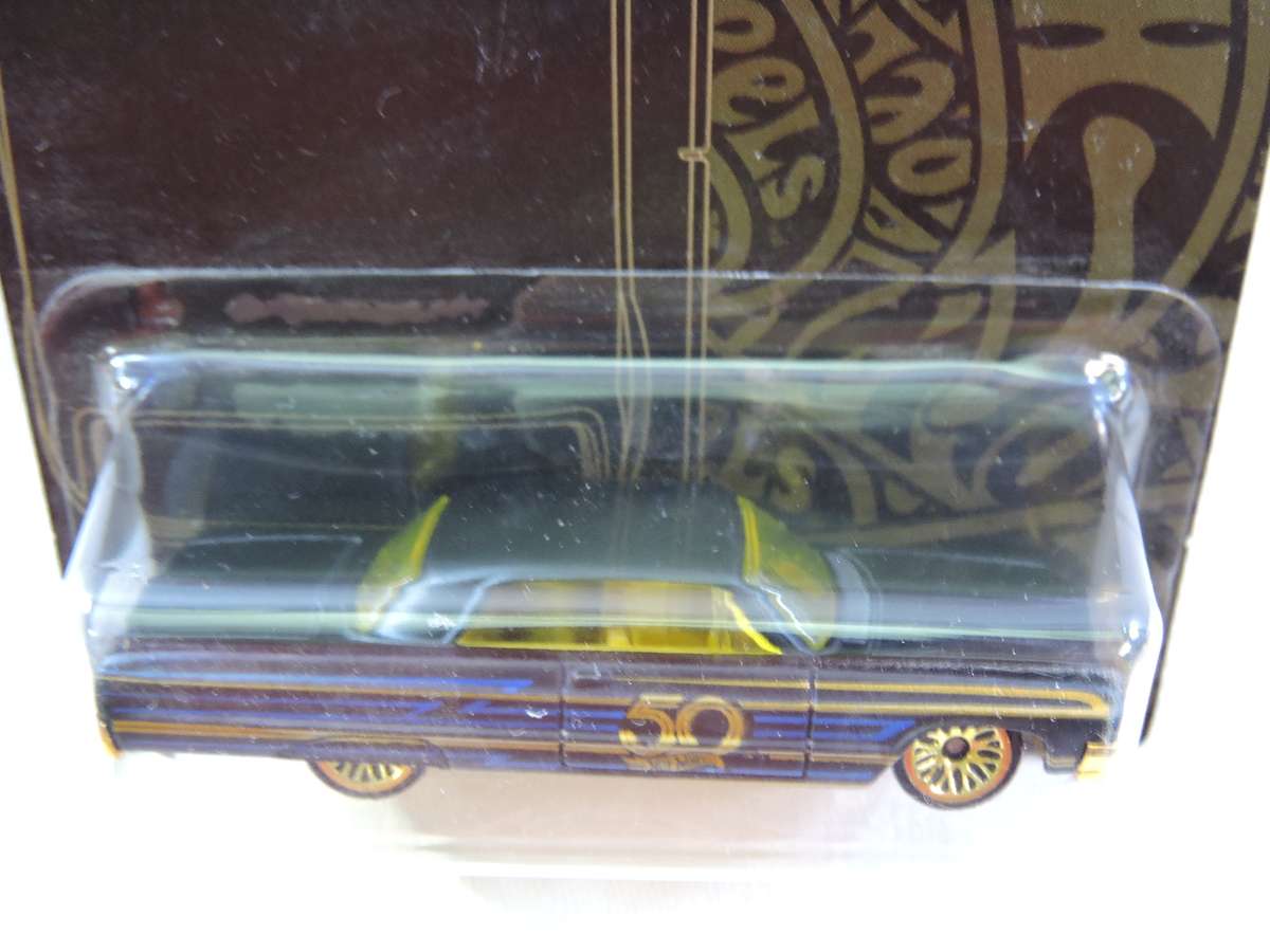 Hot Wheels CHEVY CHEVROLET 64 Impala ( Blue #50 )  Long Card