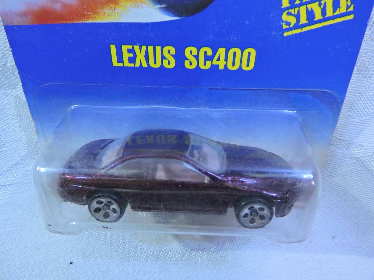 Hot Wheels LEXUS SC400  ( Metallic wine red )  1992 ISSUE (24Yrs Old) Long card