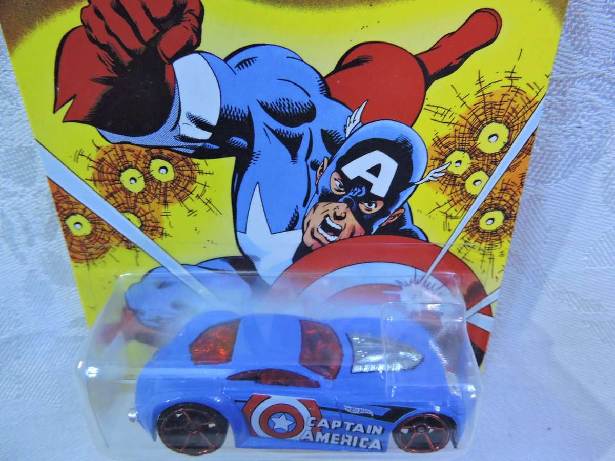 Hot Wheels  SIR OMINOUS ( Blue ) 2015 Issue Captain America  Long Card