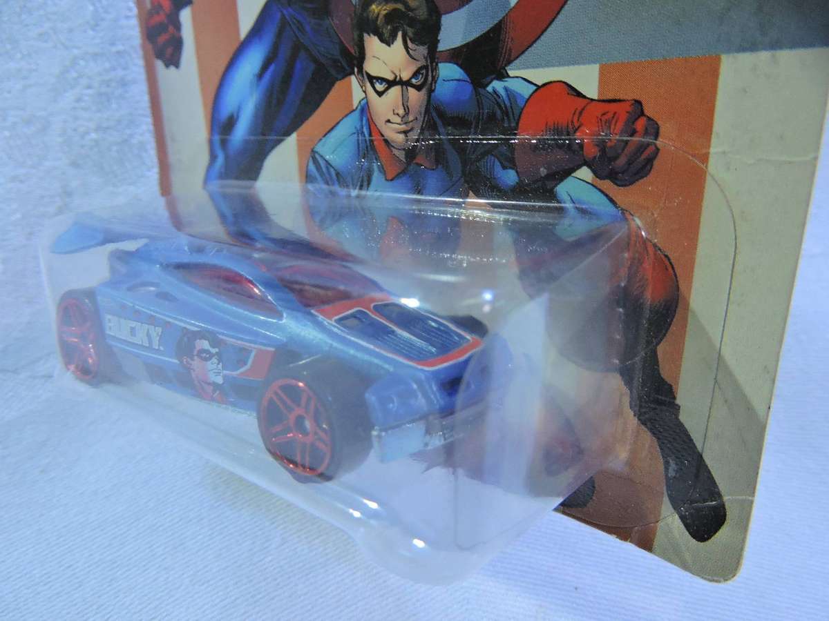Hot Wheels  SPECTYTE ( Blue ) 2015 Issue Captain America & Bucky Long Card 7/8