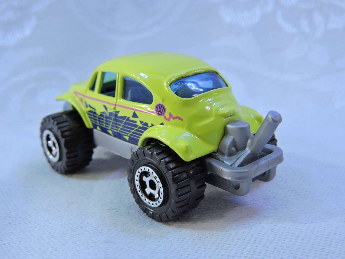 Matchbox VW VOLKSWAGEN Beetle 4X4  ( Lime Green )  like Hot Wheels