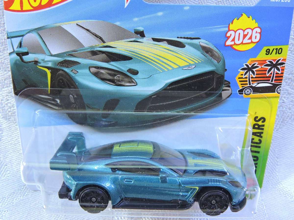 Hot Wheels ASTON MARTIN VANTAGE GT3 ( Turquoise )