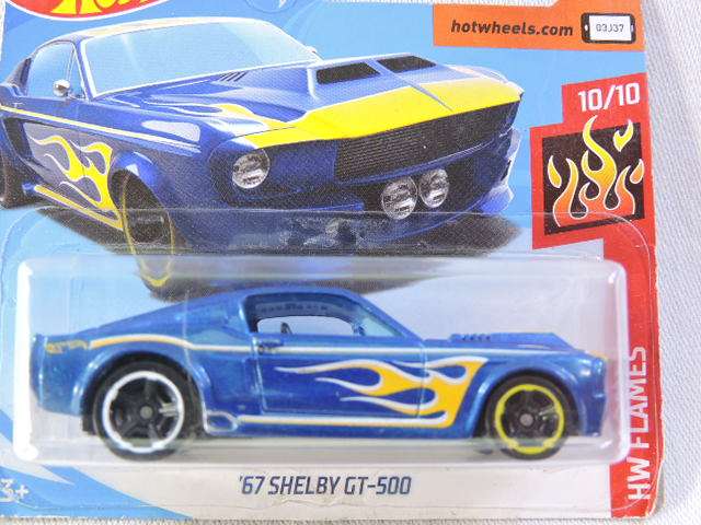 Hot Wheels FORD Mustang Shelby GT-500 ( Blue with yellow flames )