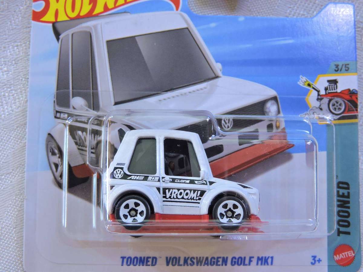 Hot Wheels Volkswagen VW Golf MK1  ( White Vroom ) Tooned