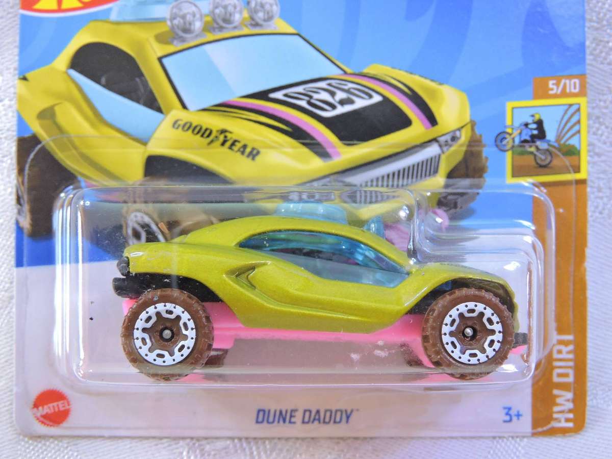 Hot Wheels DUNE DADDY ( Green & Pink ) Like Beach Buggy