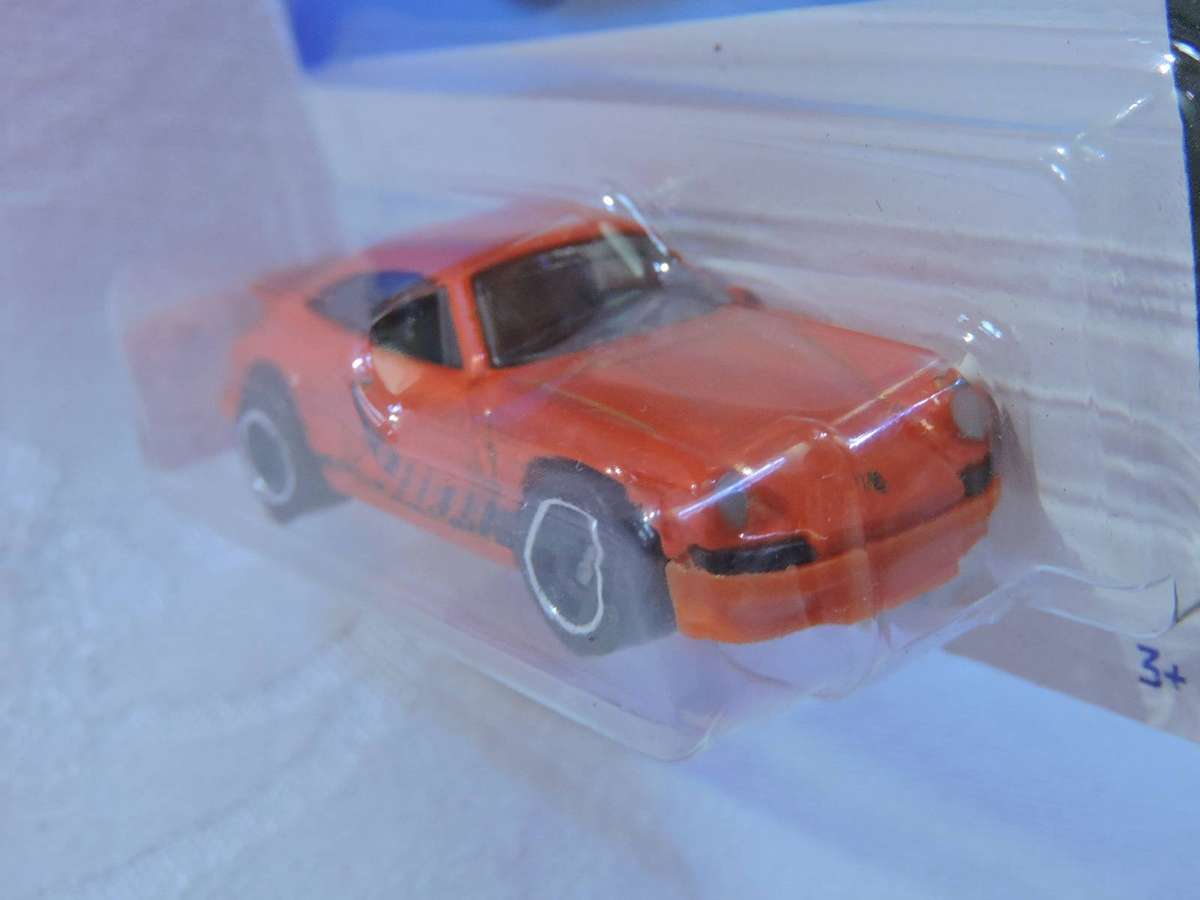 Hot Wheels PORSCHE Carrera RS 2.7 ( Orange ) Long Card