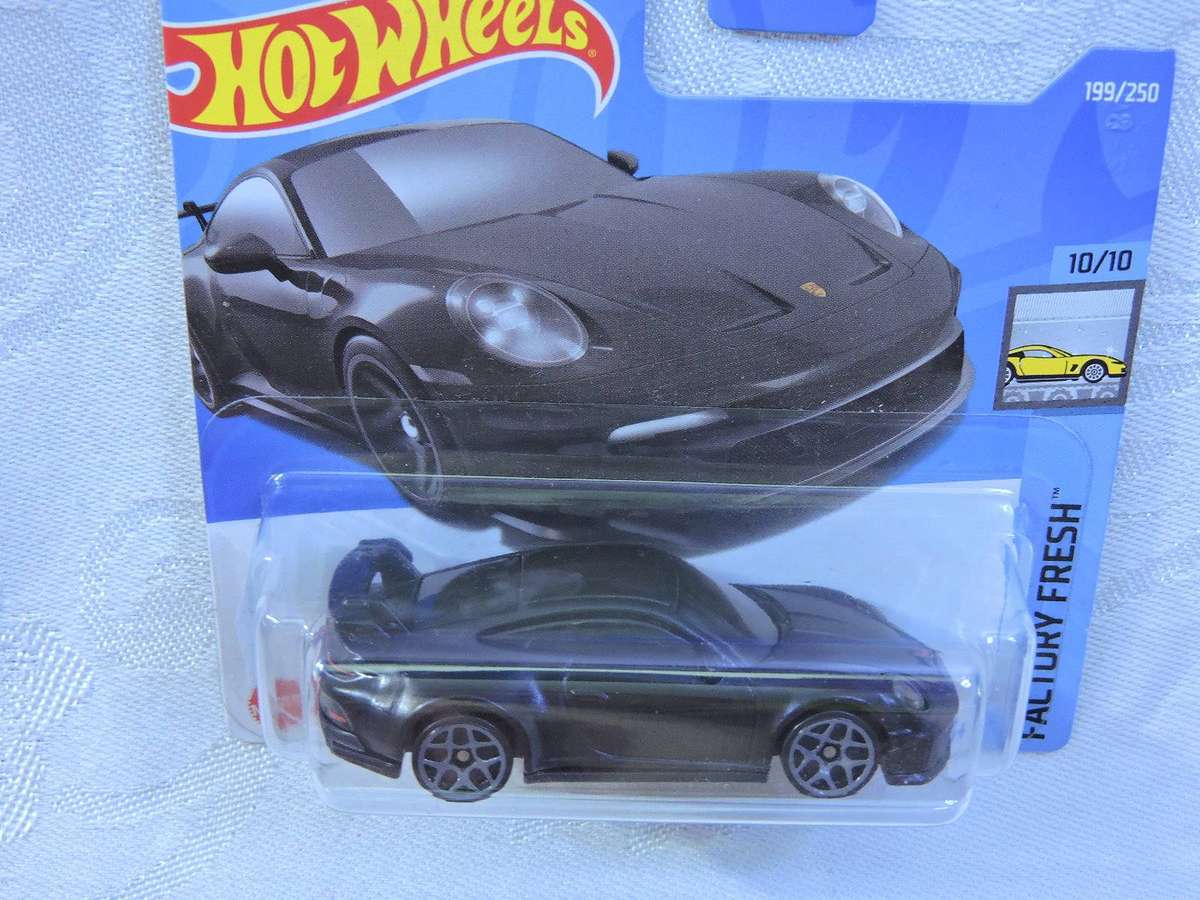 Hot wheels PORSCHE 911 GT3  (  Matt Black )